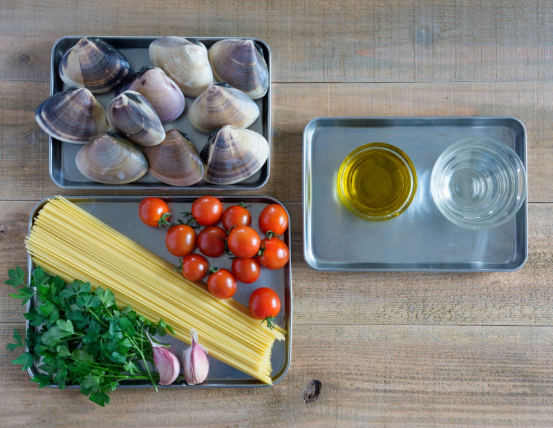 はまぐりとミニトマトのボンゴレ